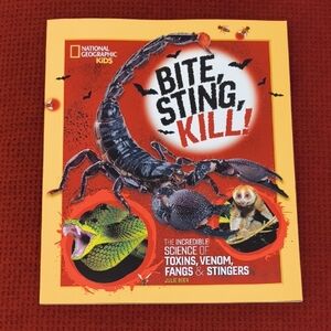 National Geographic Kids Bite, Sting, Kill! Paperback EUC